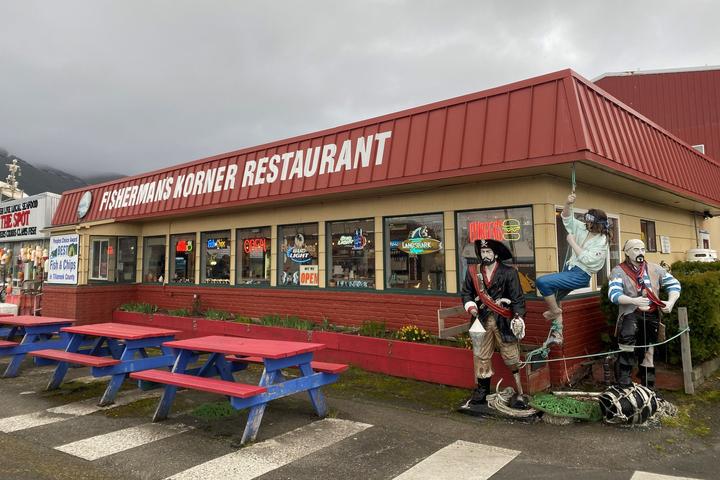 Pet Friendly Fisherman's Korner Restaurant