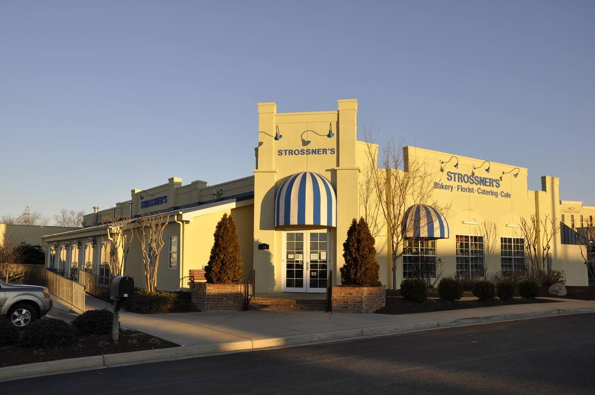 Strossner's Bakery Is Pet Friendly