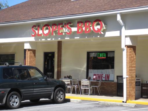 Dog Friendly Barbecue Restaurants in Sandy Springs, GA BringFido