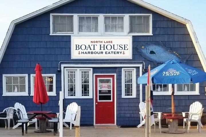 Pet Friendly North Lake Boathouse Harbour Eatery