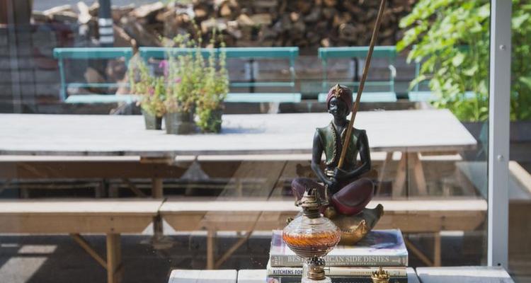 Locally Grown Gardens Is Pet Friendly