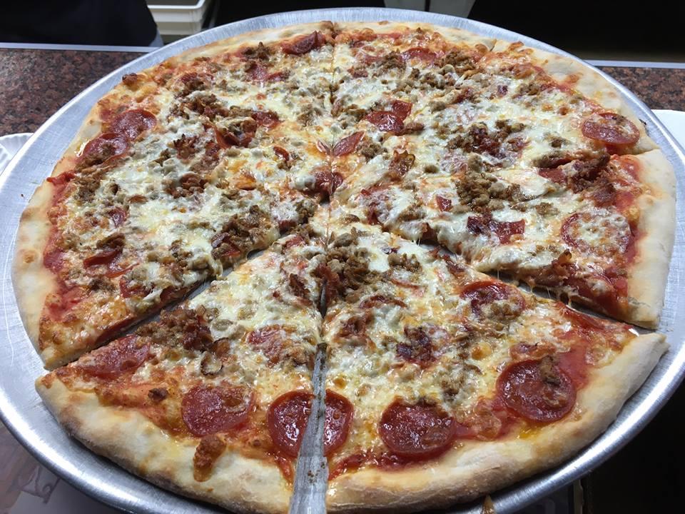 Dog Friendly Pizza Restaurants in Apex, NC - BringFido