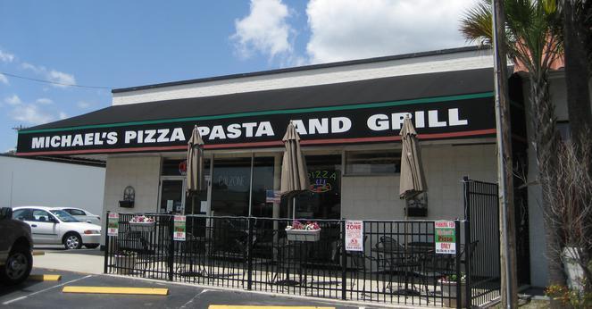 Pet Friendly Michael's Pizza, Pasta and Grill