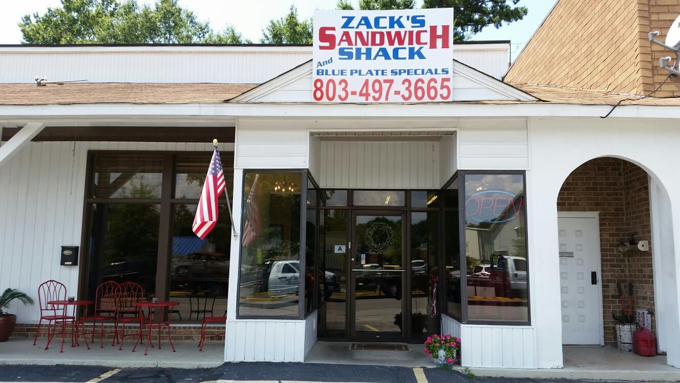 Zack's Sandwich Shack Pet Policy