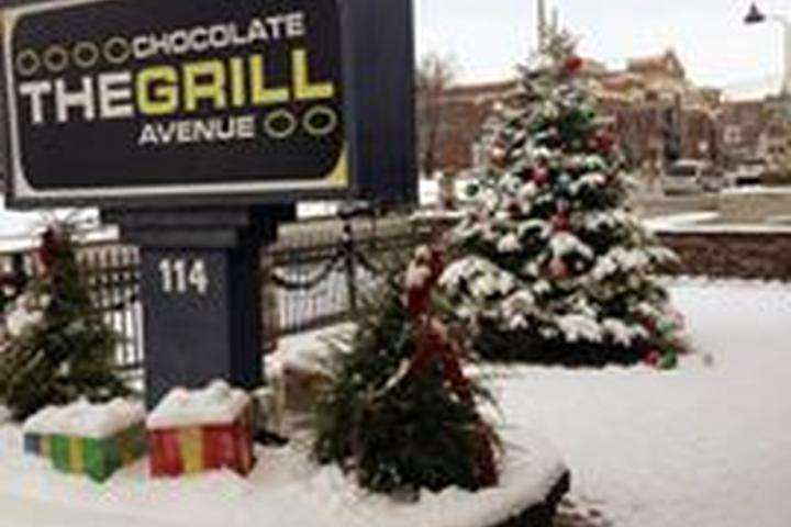 Pet Friendly The Chocolate Avenue Grill