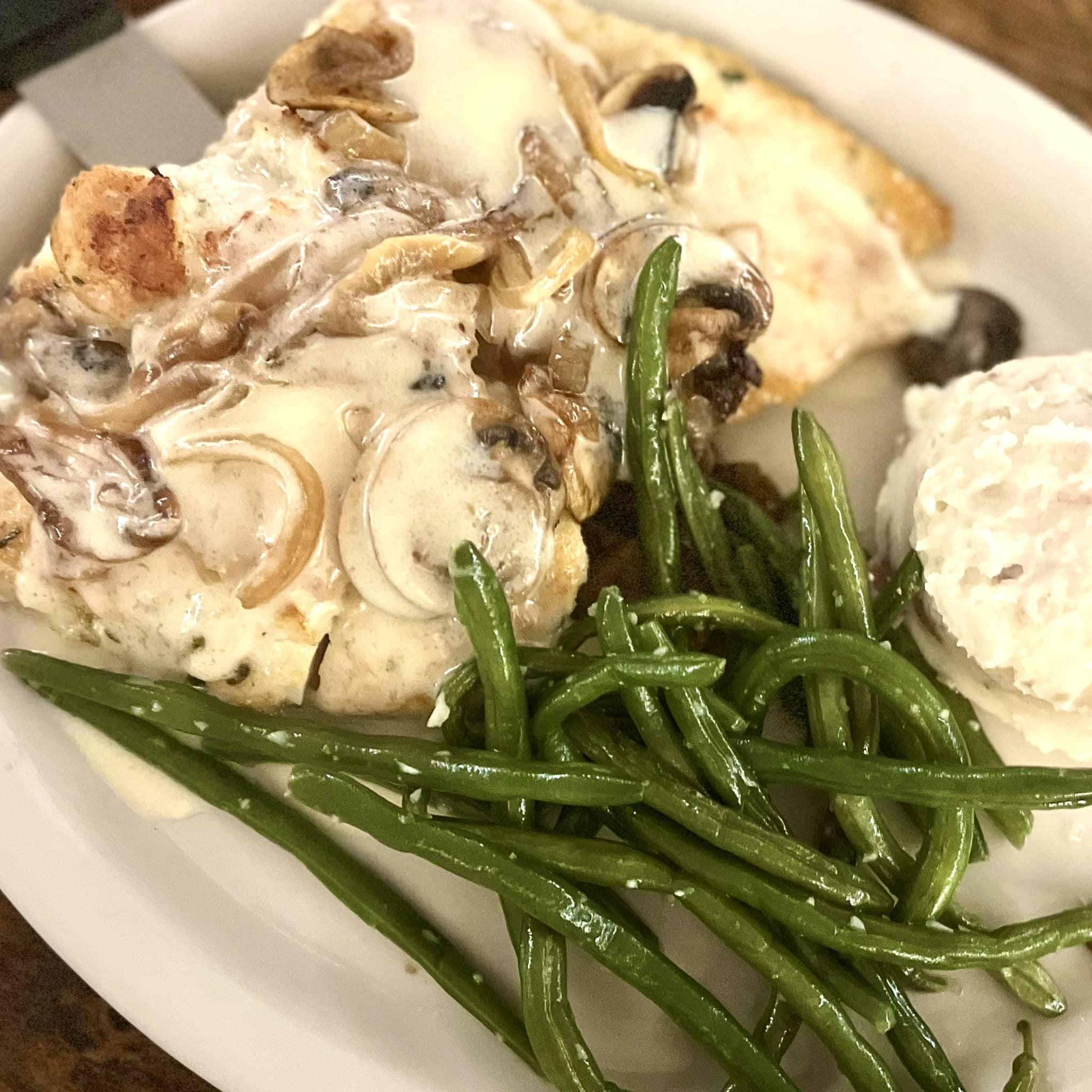 Pet Friendly 27 Fathoms Waterfront Grille