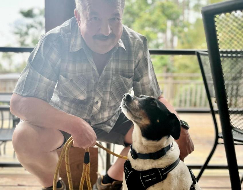 Luna's Eat & Drink Pet Policy