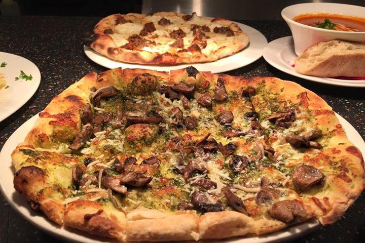Pet Friendly Fire Works Pizza - Leesburg