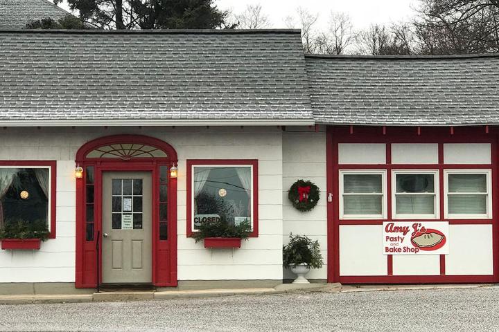 Pet Friendly Amy J's Pasty and Bake Shop