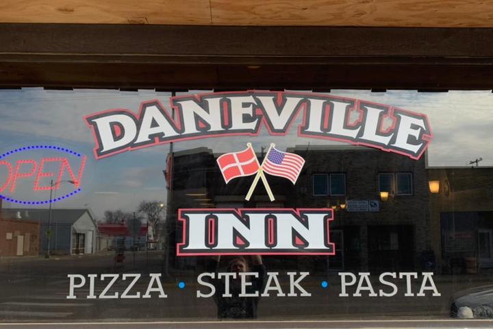 Pet Friendly Daneville Inn