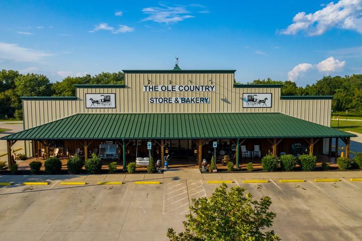 Pet Friendly The Ole Country Store & Bakery