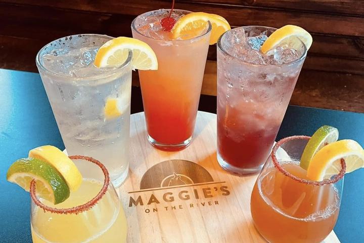 Pet Friendly Maggie's on the River