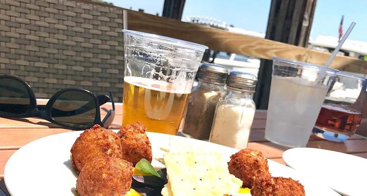 Capsize Is Pet Friendly