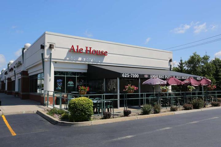 Pet Friendly Amherst Pizza and Ale House