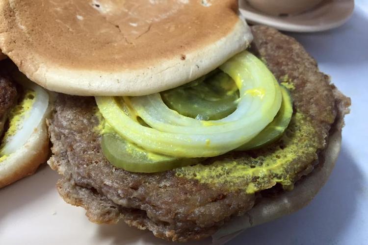 Dog Friendly Restaurants in Tupelo, MS - BringFido Dog Friendly Restaurants in Tupelo, MS - BringFido