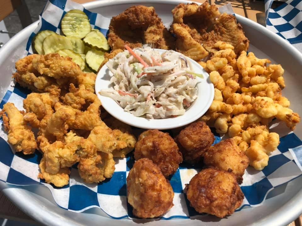 Stern Seafood Is Pet Friendly