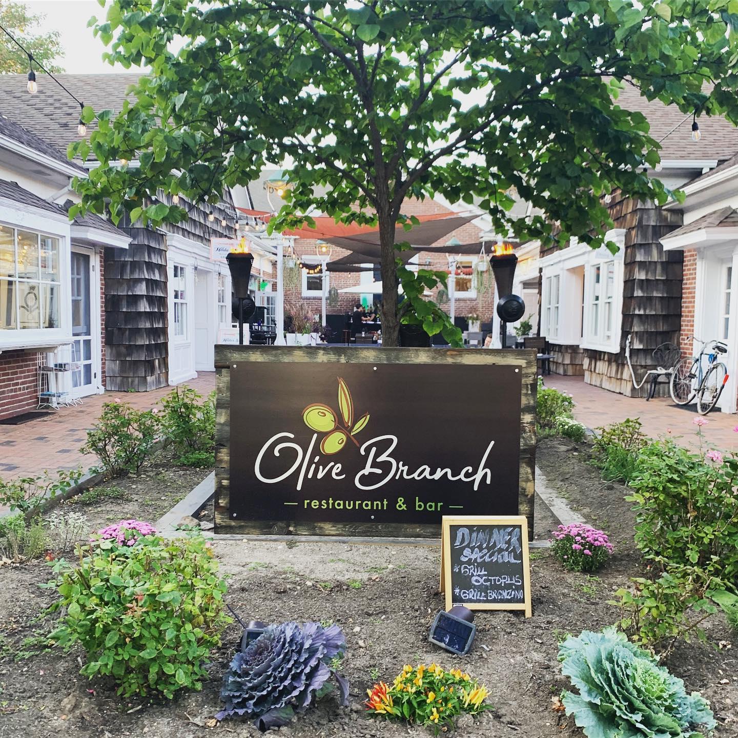 Pet Friendly Olive Branch Restaurant & Bar