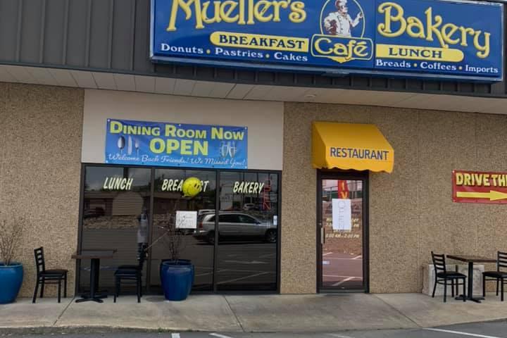 Pet Friendly Mueller's Bistro & Bakery