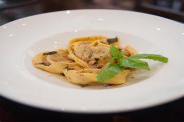 Armando S Is Pet Friendly