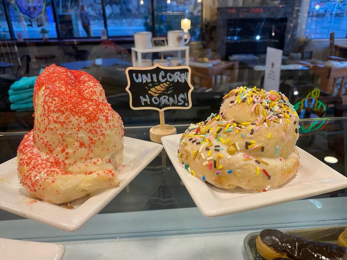 Dog Friendly Restaurants in Mammoth Lakes, CA - BringFido