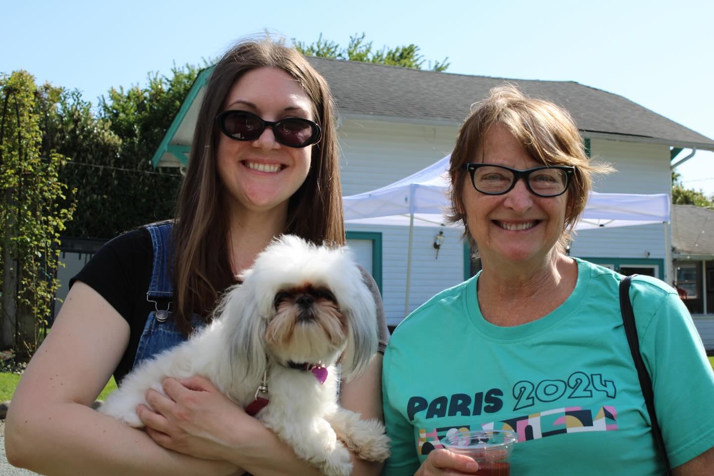Pet Friendly Alveare Winery