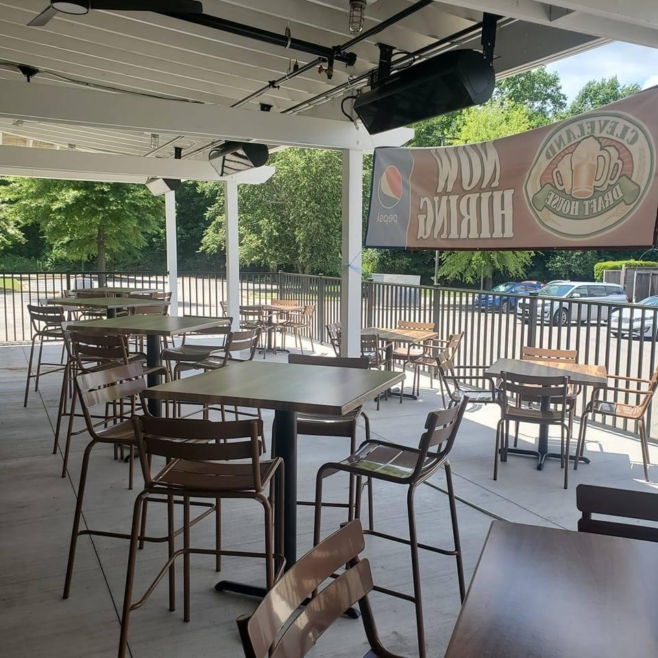 Pet Friendly Cleveland Draft House of Fuquay