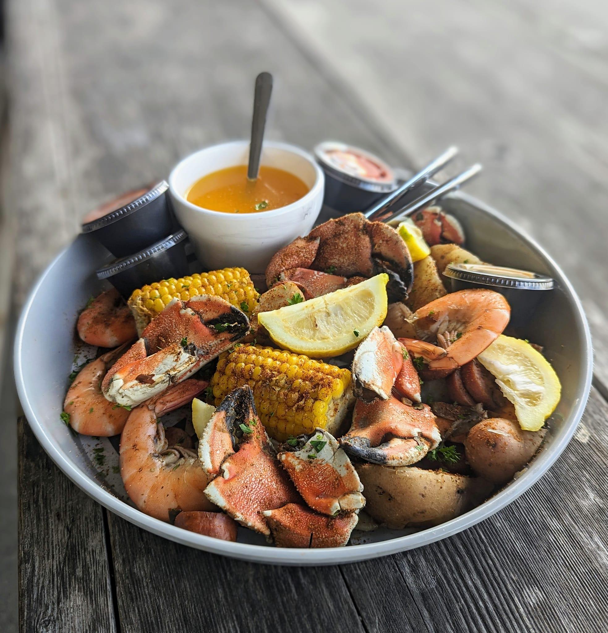 Pet Friendly Railroad Seafood & Brewery 624