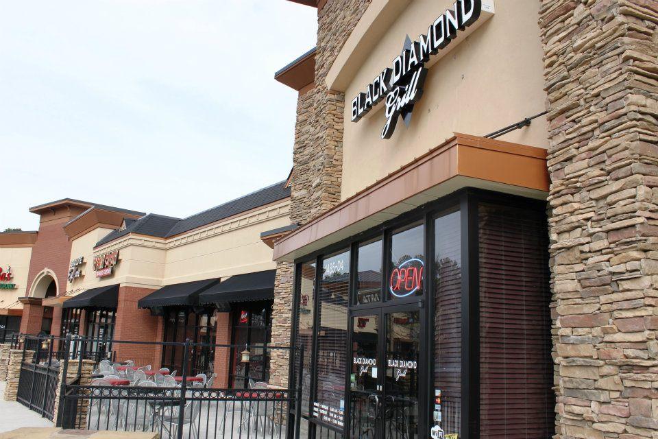 Black Diamond Grill Is Pet Friendly