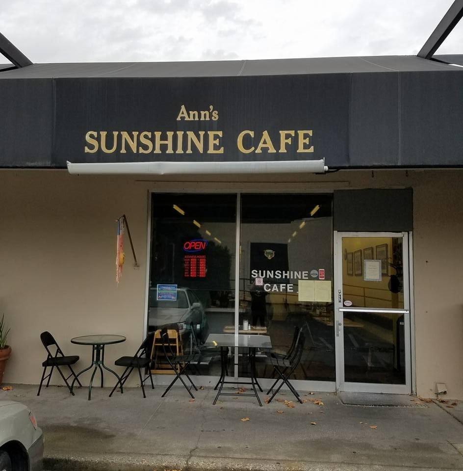 Pet Friendly Ann's Sunshine Cafe