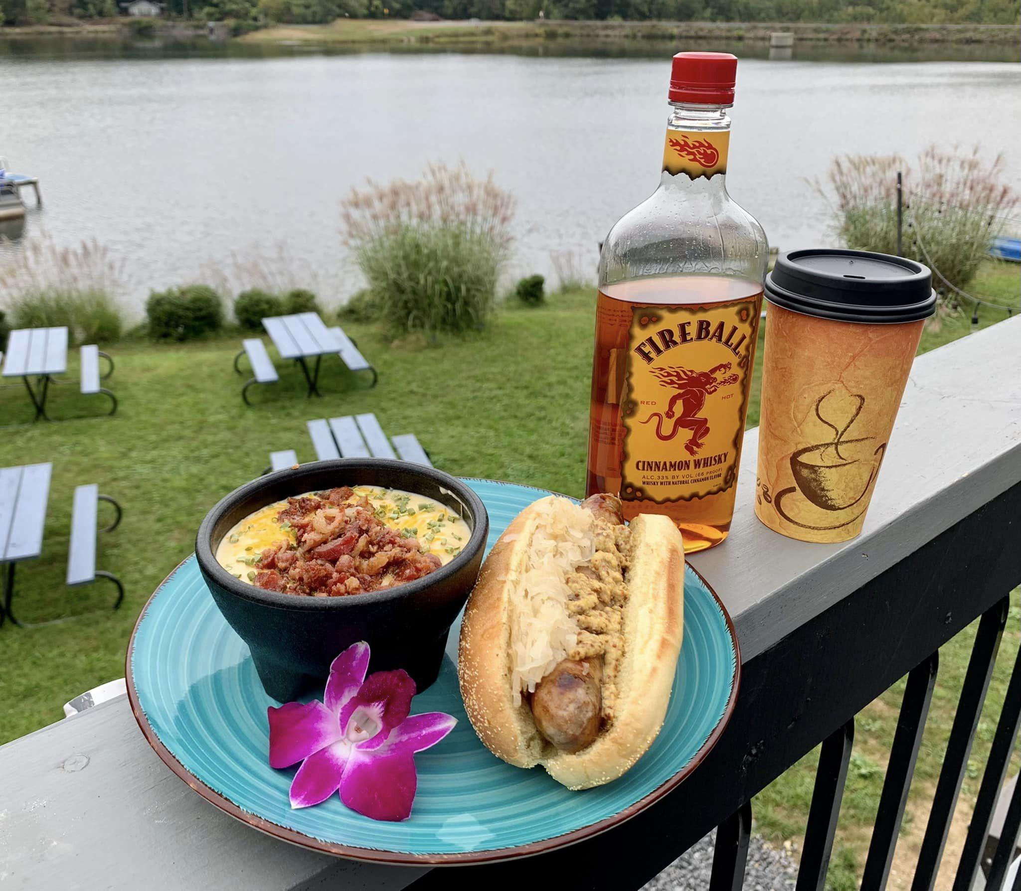 Lakeside Bar and Grill at Mountain Lake Club Pet Policy