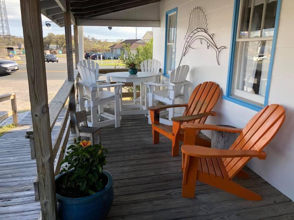 orange blossom bakery cafe  pet friendly