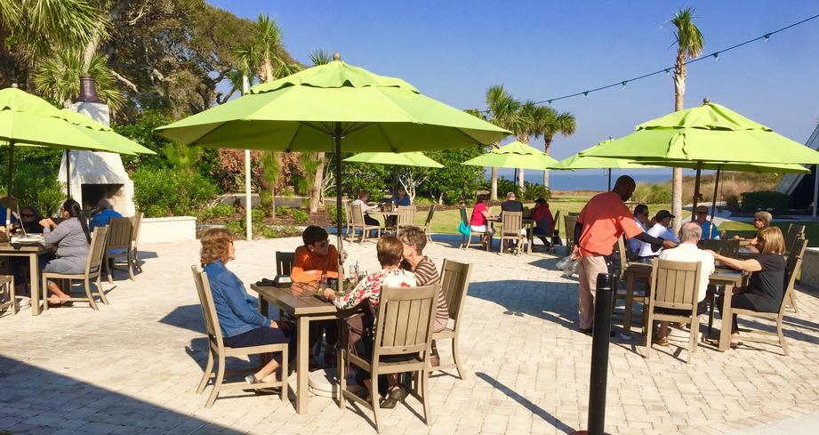 Beach House Restaurant Tap Room Is Pet Friendly