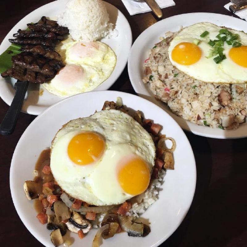 Eggs 'N' Things Is Pet Friendly