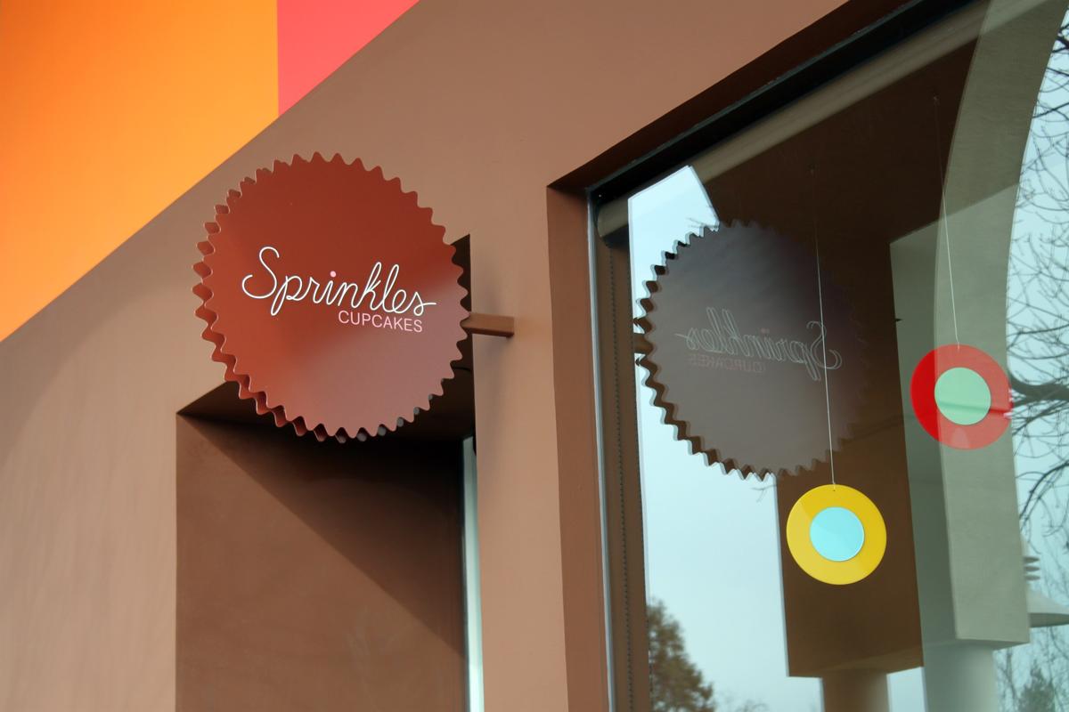 Sprinkles Cupcakes Is Pet Friendly
