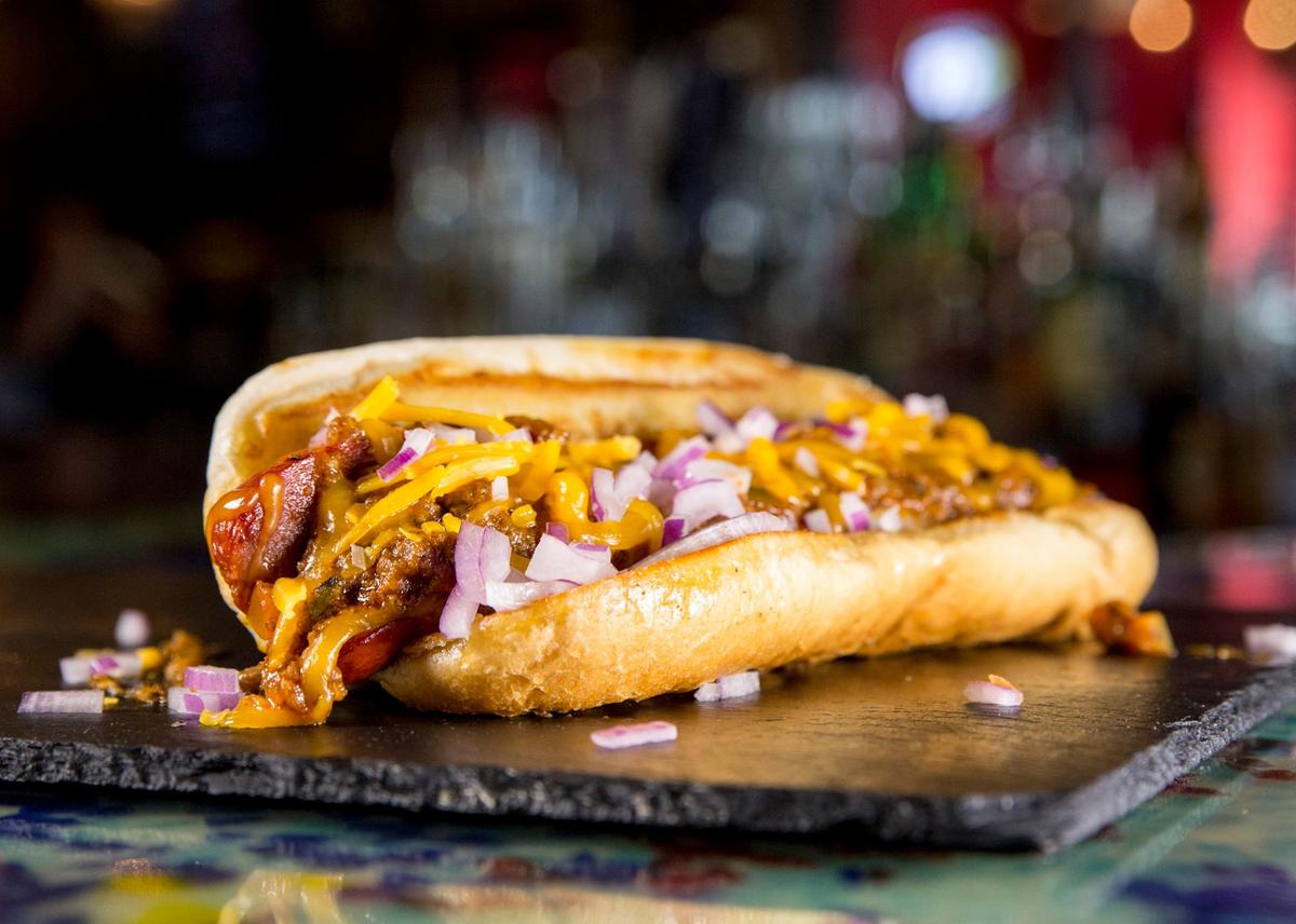 (Closed) Square 1 Burgers & Bar Pet Policy