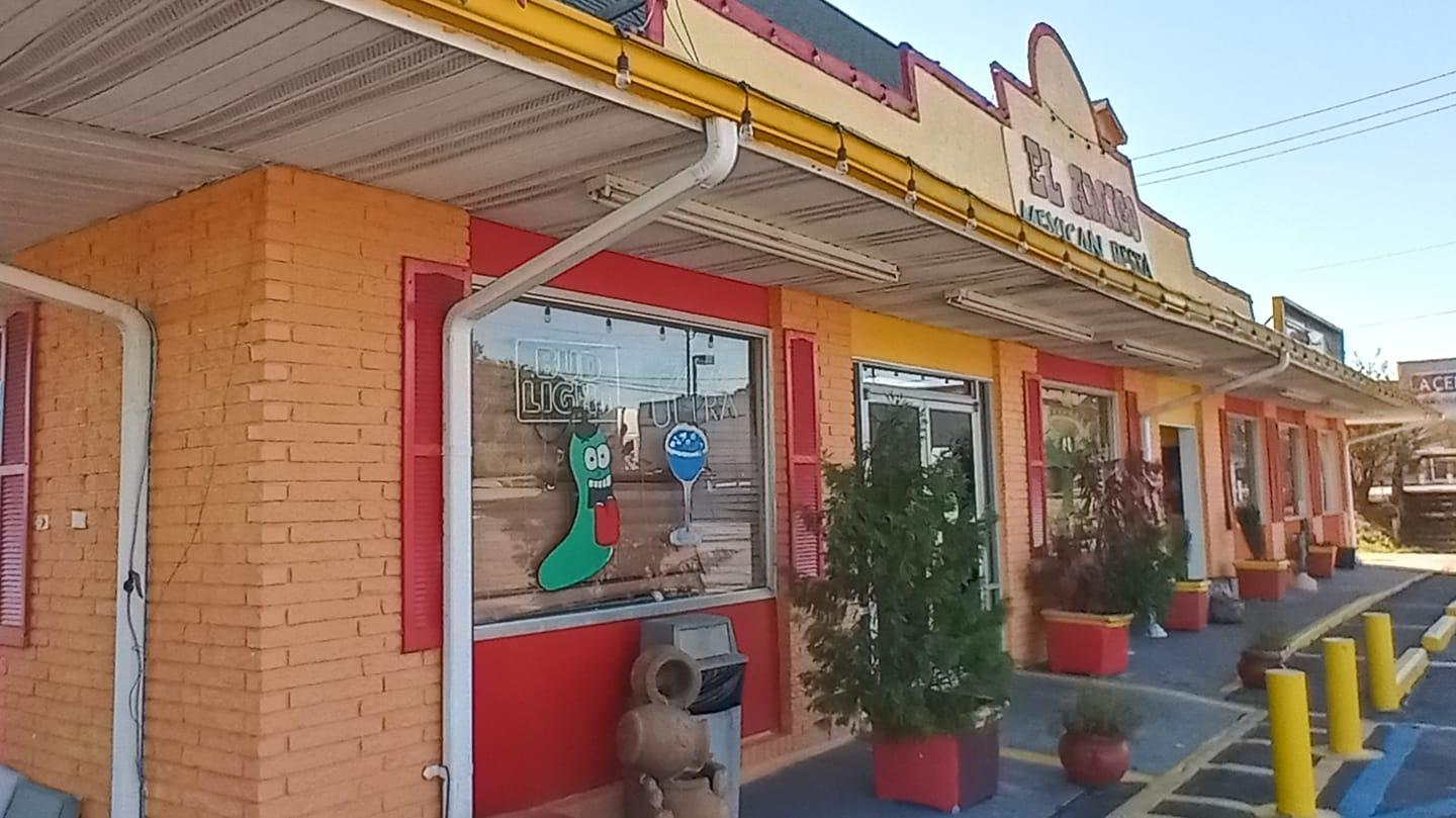 Pet Friendly El Amigo Bar Grill Mexican Restaurant
