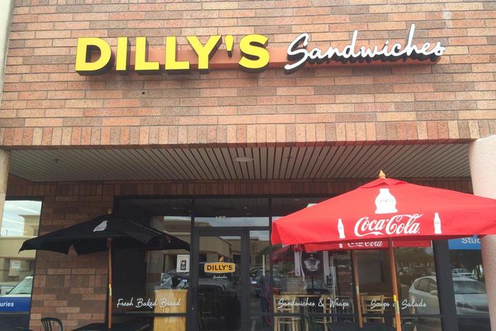 Pet Friendly Dilly's Deli Price Rd
