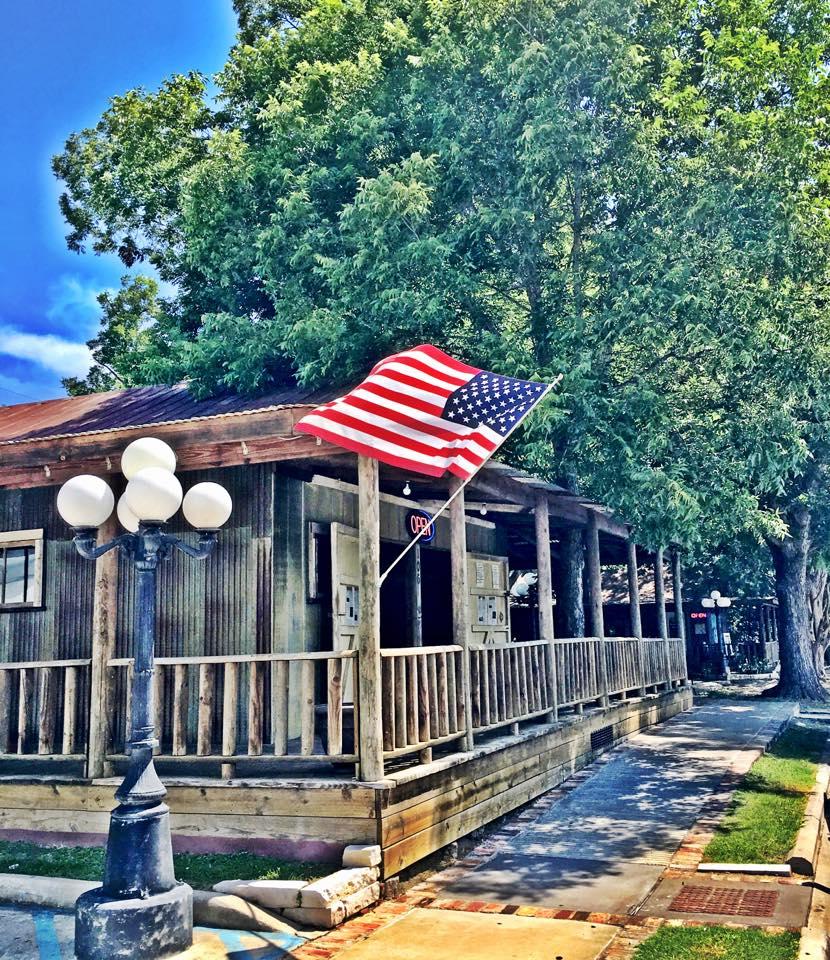 Dog Friendly Bars & Pubs in Tomball, TX BringFido