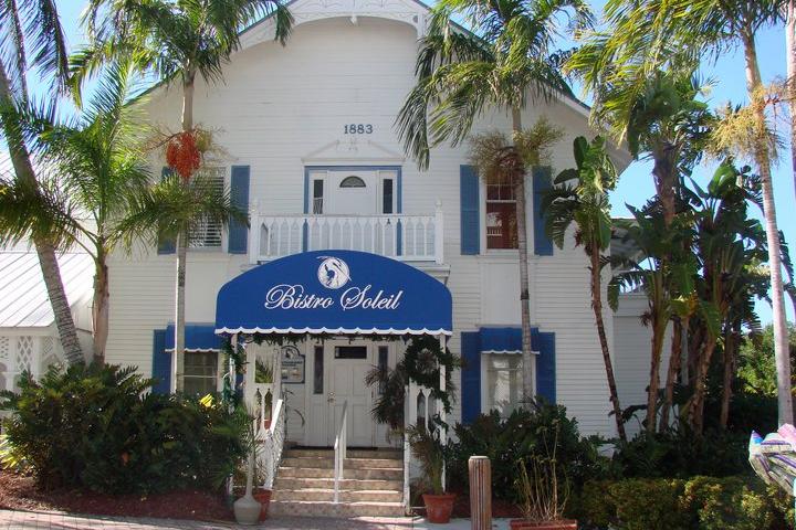 Pet Friendly Bistro Soleil at the Olde Marco Inn