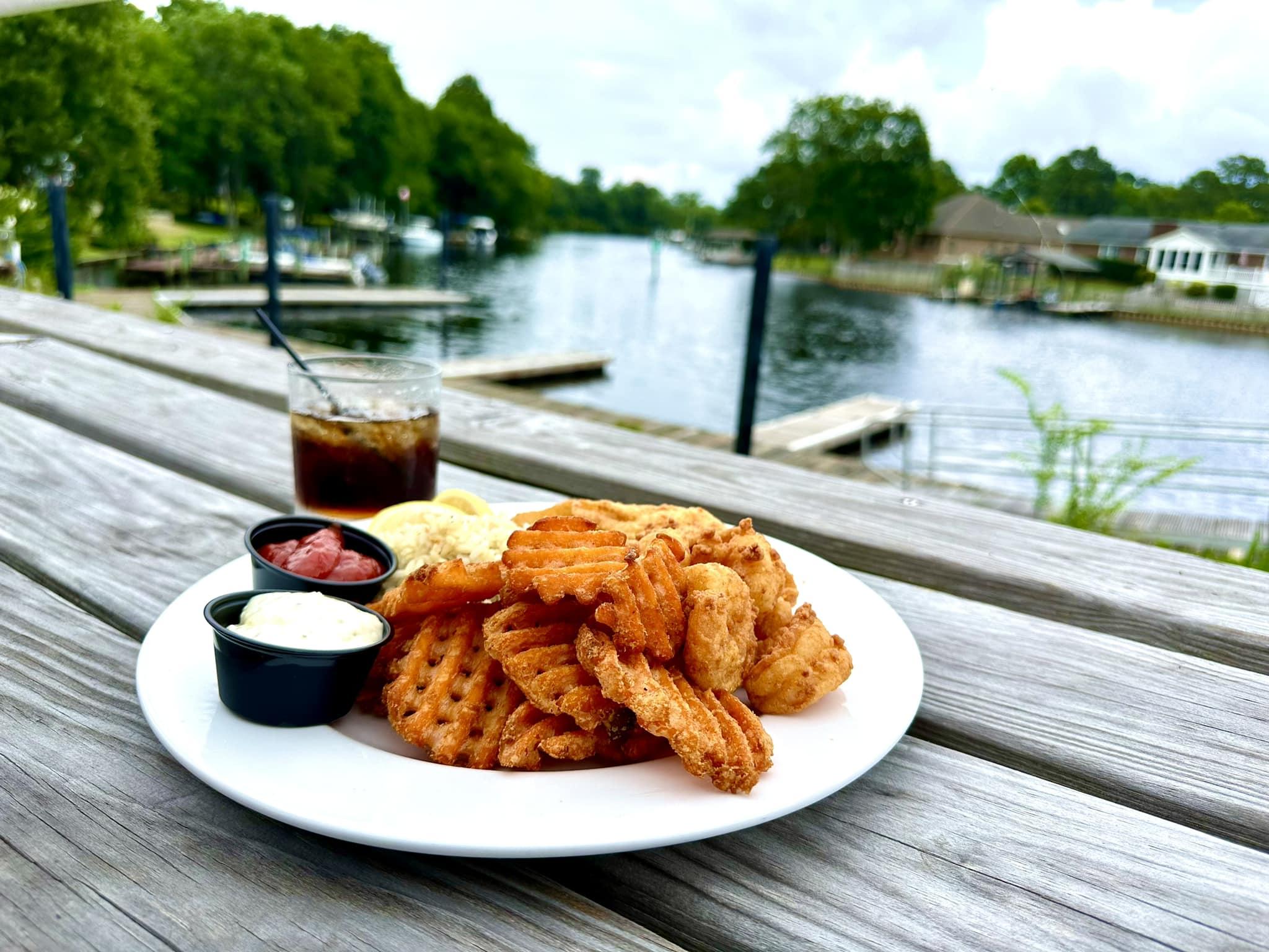 Pet Friendly Saltwater Grill at River Bend