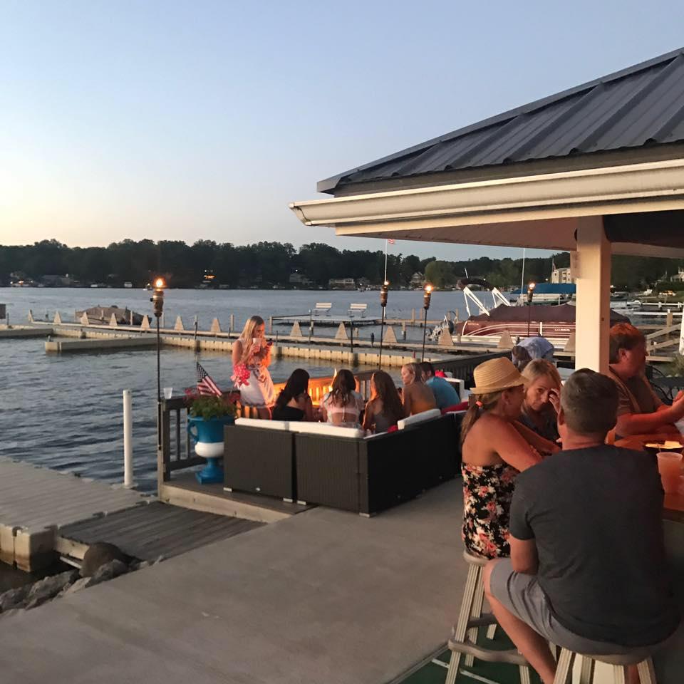 Dog Friendly Waterfront Restaurants in Conneaut Lake, PA - BringFido