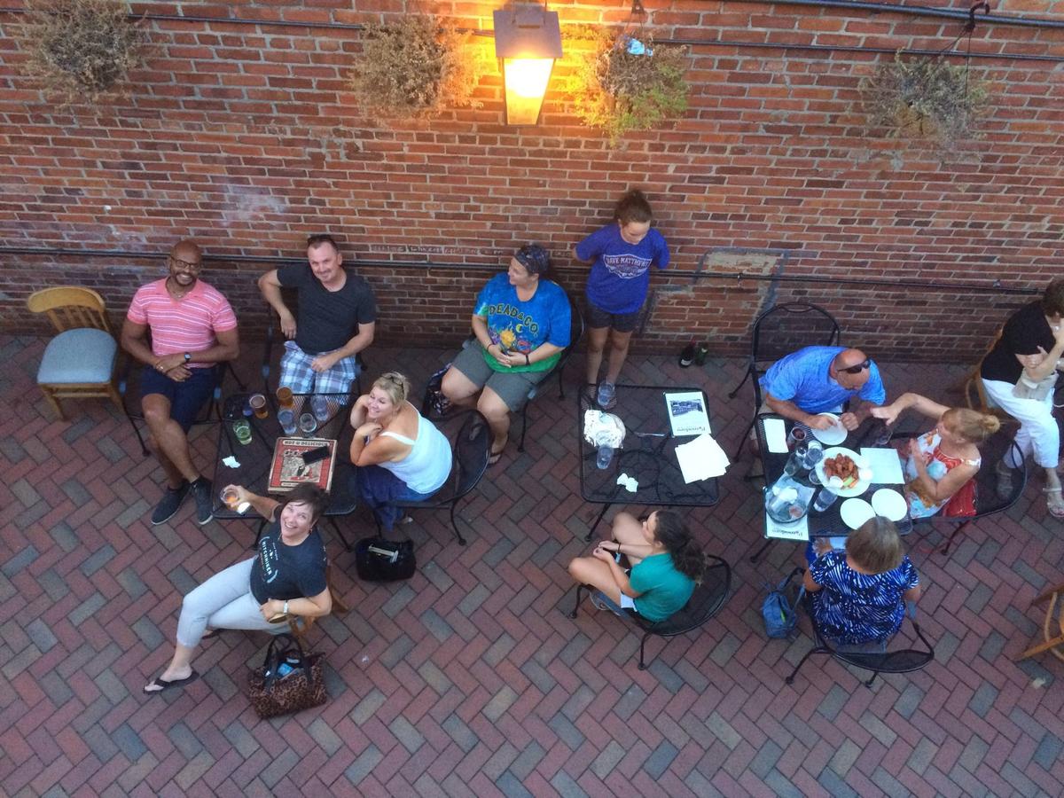 Dog Friendly Restaurants In Mebane Nc Bringfido