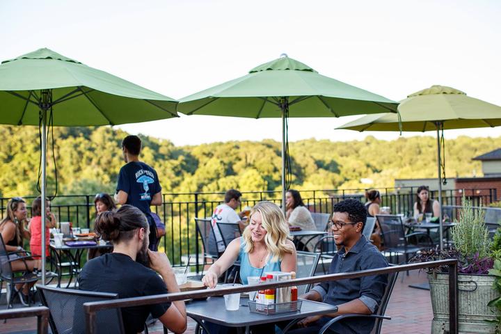 Dog Friendly Restaurants In Lynchburg Va Bring Fido