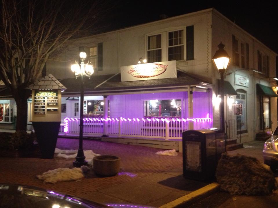 Sweet 'n' Savory Is Pet Friendly