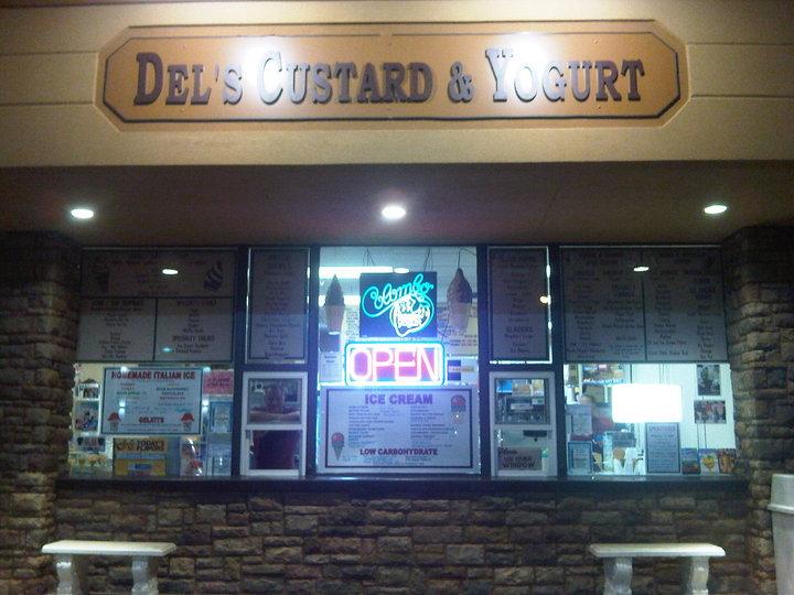 Pet Friendly Del's Custard and Yogurt