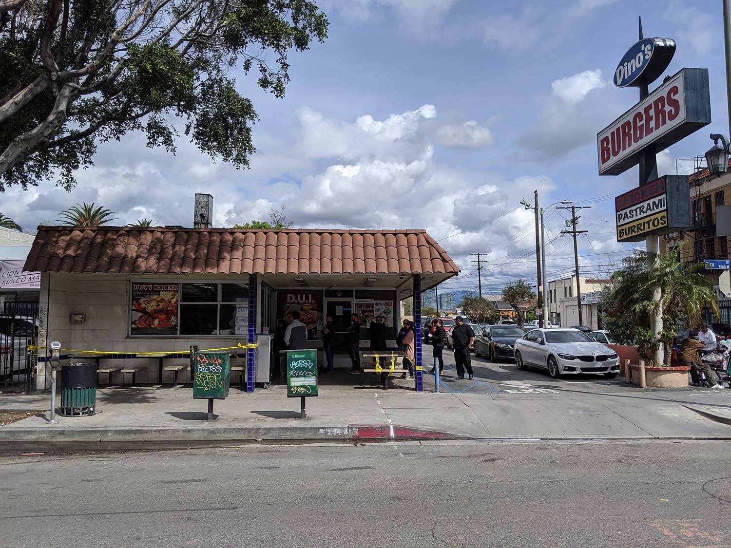 Pet Friendly Dino's Famous Chicken Los Angeles