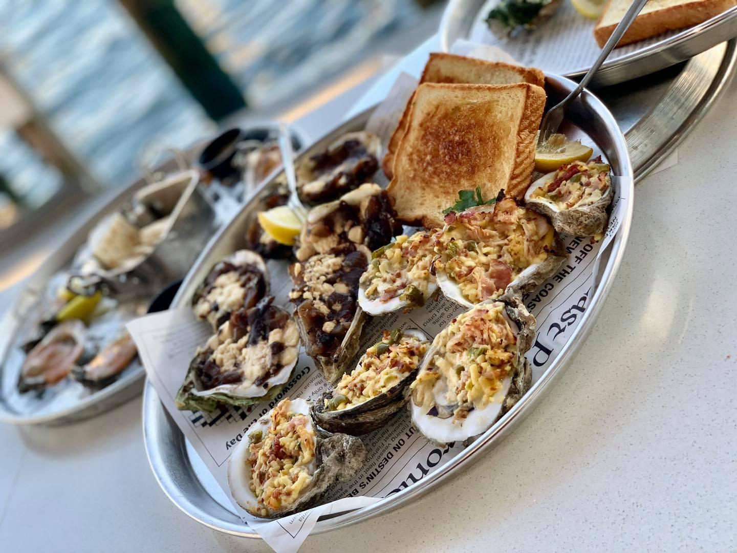 Dog Friendly Restaurants in Destin, FL - BringFido