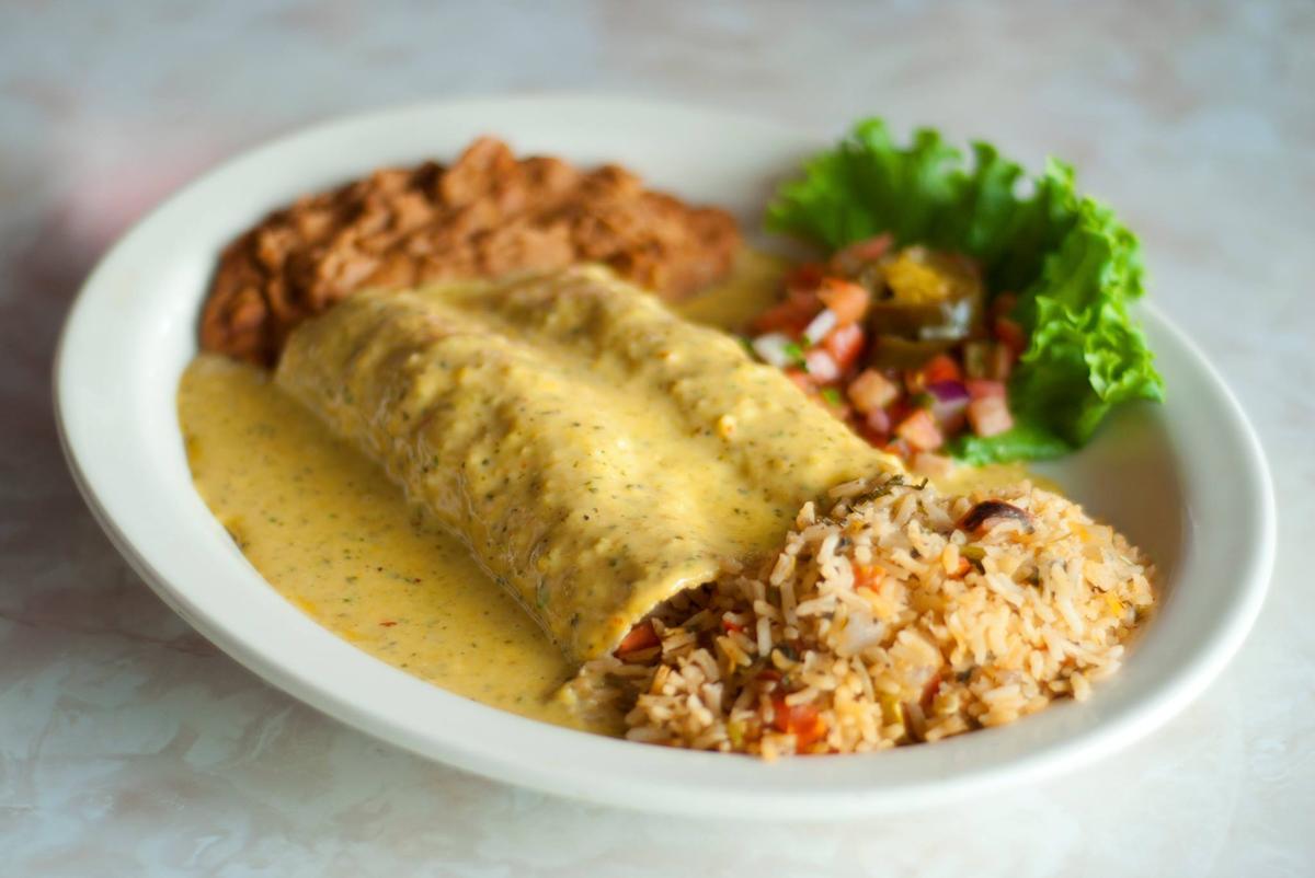 Chuy's animal food store