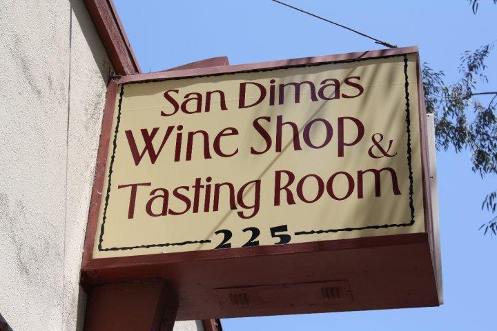 Pet Friendly San Dimas Wine Shop and Tasting Room