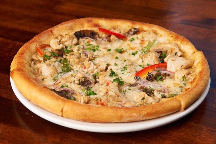 Pet Friendly Sammy's Woodfired Pizza & Grill